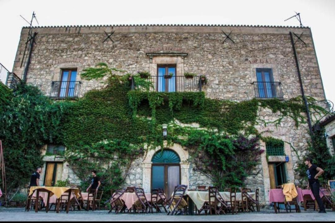 Agriturismo Feudo Tudia Landro المظهر الخارجي الصورة
